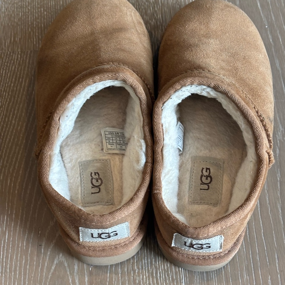 UGG Shearling Lined Boots in Light Beige 084 - Picture 2 of 6